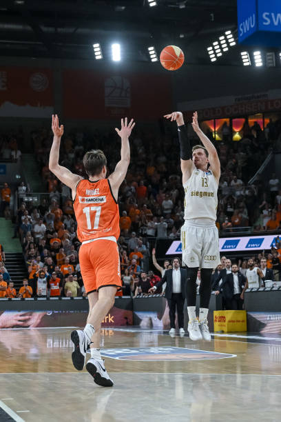 许与激动 许与激动